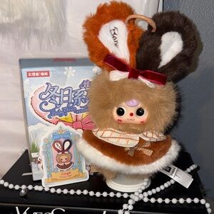 Baby three winter series Keychain - Brown, Tan & White Fur confirmed Ginny bun
